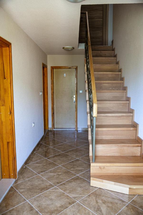 Guest House Ivana Tivat Exteriér fotografie