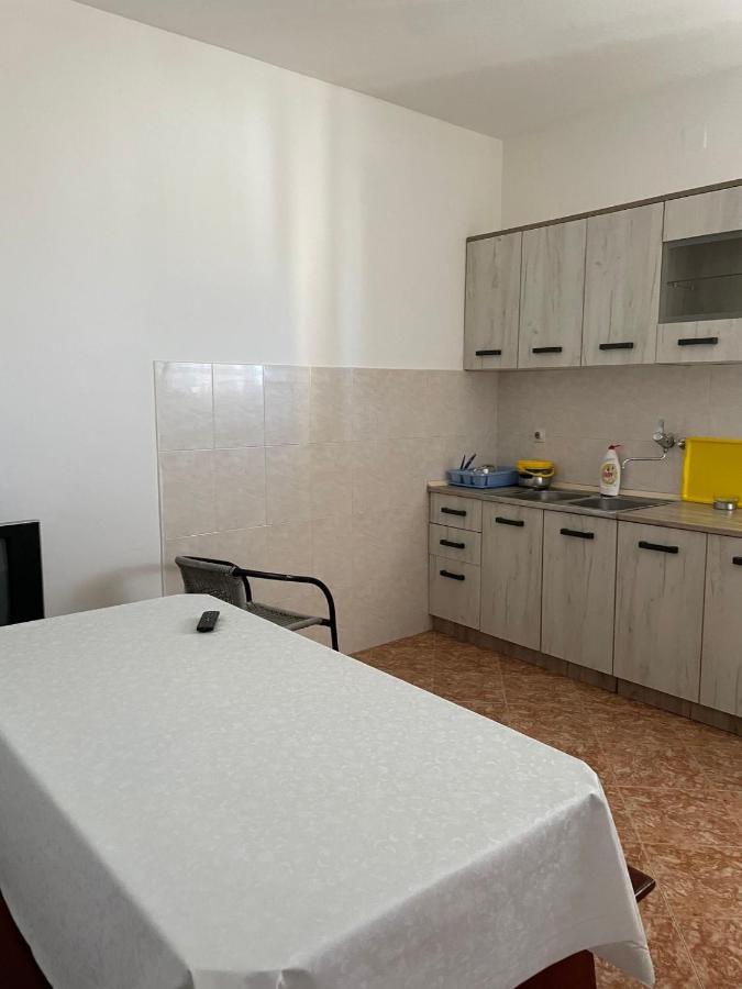 Guest House Ivana Tivat Exteriér fotografie