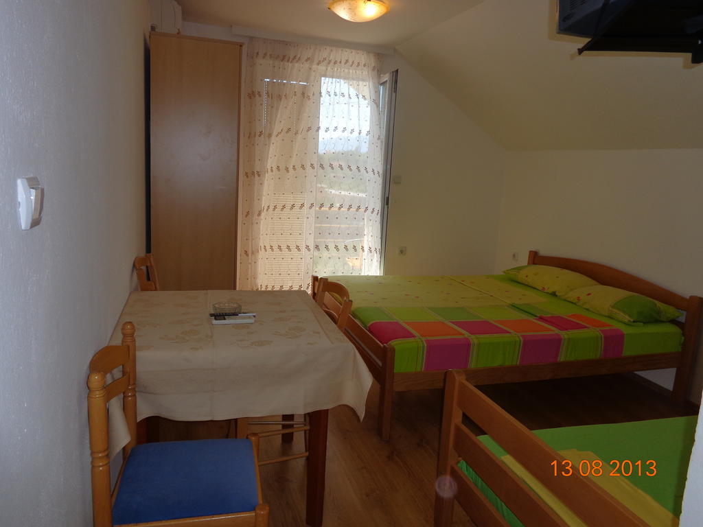 Guest House Ivana Tivat Exteriér fotografie