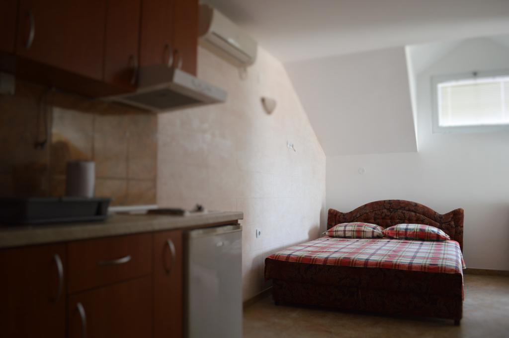 Guest House Ivana Tivat Exteriér fotografie